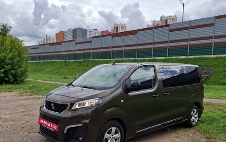 Peugeot Traveller I, 2019 год, 2 900 000 рублей, 2 фотография