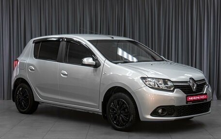 Renault Sandero II рестайлинг, 2015 год, 759 000 рублей, 1 фотография