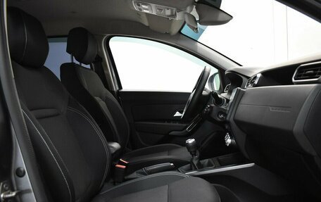 Renault Duster, 2022 год, 1 720 000 рублей, 13 фотография