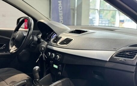 Renault Fluence I, 2014 год, 800 000 рублей, 18 фотография