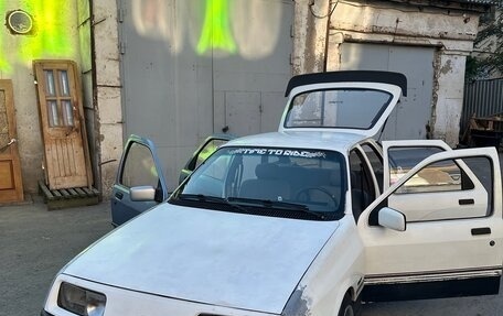 Ford Sierra I, 1986 год, 160 000 рублей, 29 фотография