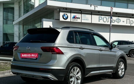 Volkswagen Tiguan II, 2019 год, 2 410 000 рублей, 5 фотография