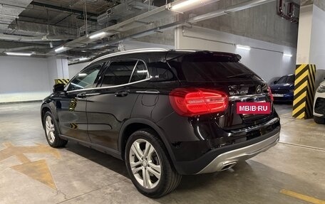 Mercedes-Benz GLA, 2014 год, 2 000 000 рублей, 5 фотография