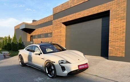 Porsche Taycan I, 2022 год, 10 000 000 рублей, 1 фотография