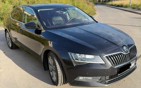Skoda Superb III рестайлинг, 2017 год, 2 050 000 рублей, 4 фотография