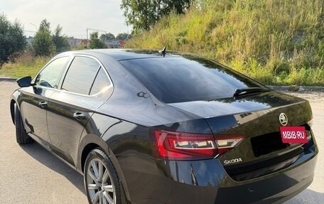 Skoda Superb III рестайлинг, 2017 год, 2 050 000 рублей, 2 фотография