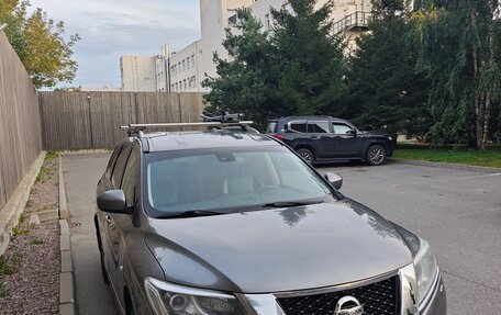 Nissan Pathfinder, 2015 год, 1 430 000 рублей, 2 фотография