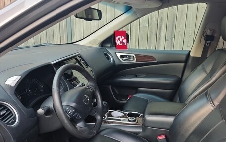 Nissan Pathfinder, 2015 год, 1 430 000 рублей, 10 фотография