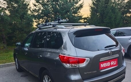Nissan Pathfinder, 2015 год, 1 430 000 рублей, 8 фотография