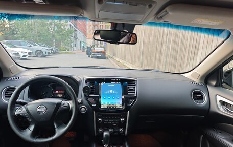 Nissan Pathfinder, 2015 год, 1 430 000 рублей, 13 фотография