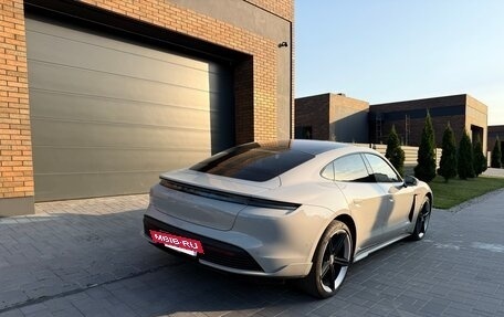 Porsche Taycan I, 2022 год, 10 000 000 рублей, 3 фотография