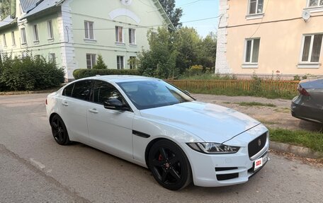 Jaguar XE I рестайлинг, 2016 год, 1 450 000 рублей, 8 фотография