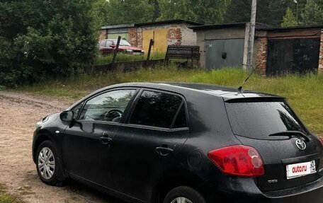 Toyota Auris II, 2009 год, 588 885 рублей, 2 фотография