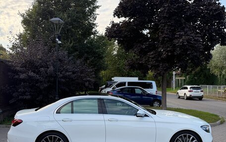 Mercedes-Benz E-Класс, 2022 год, 5 400 000 рублей, 7 фотография