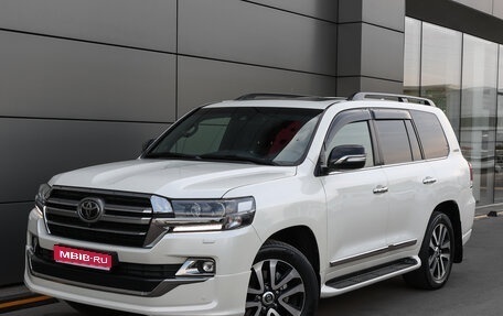 Toyota Land Cruiser 200, 2020 год, 8 998 000 рублей, 1 фотография