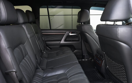 Toyota Land Cruiser 200, 2020 год, 8 998 000 рублей, 11 фотография