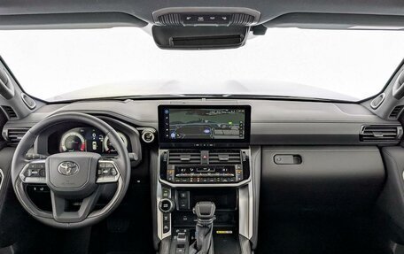 Toyota Land Cruiser, 2026 год, 16 400 000 рублей, 10 фотография