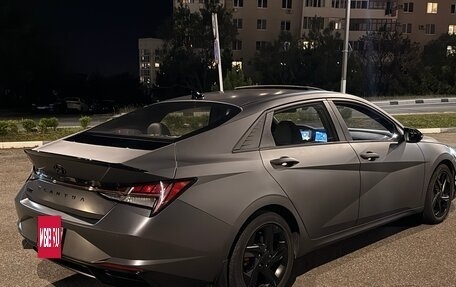 Hyundai Elantra, 2023 год, 2 000 000 рублей, 13 фотография