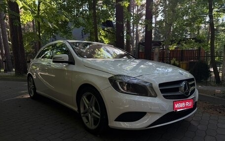 Mercedes-Benz A-Класс, 2014 год, 1 450 000 рублей, 13 фотография