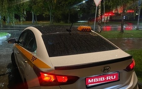 Hyundai Solaris II рестайлинг, 2018 год, 690 000 рублей, 5 фотография