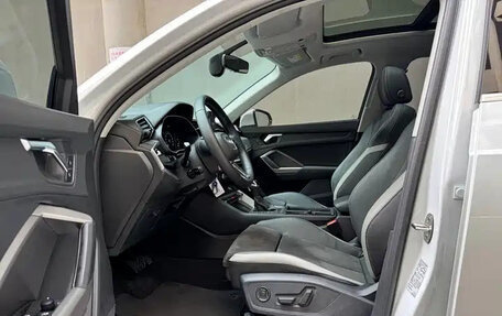 Audi Q3, 2022 год, 1 672 000 рублей, 10 фотография