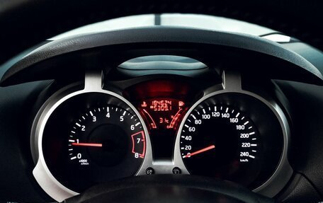 Nissan Juke II, 2012 год, 815 000 рублей, 9 фотография
