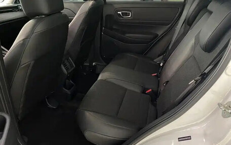 Honda Vezel, 2023 год, 1 330 000 рублей, 15 фотография