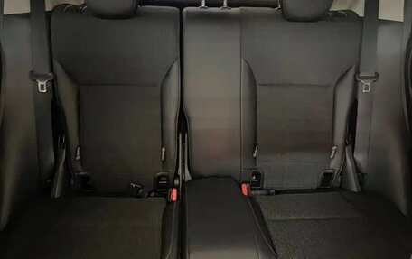 Honda Vezel, 2023 год, 1 330 000 рублей, 12 фотография