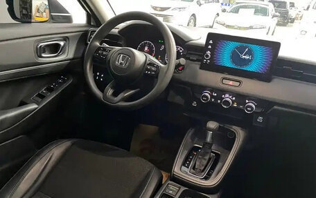 Honda Vezel, 2023 год, 1 330 000 рублей, 11 фотография