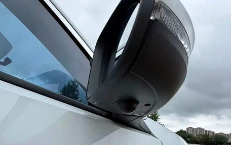 Volkswagen T-Roc I, 2023 год, 1 500 000 рублей, 7 фотография