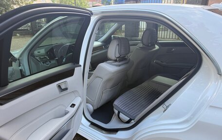 Mercedes-Benz E-Класс, 2014 год, 2 200 000 рублей, 11 фотография