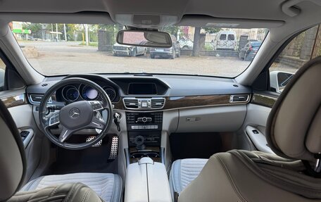 Mercedes-Benz E-Класс, 2014 год, 2 200 000 рублей, 16 фотография