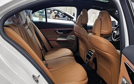 Mercedes-Benz E-Класс, 2025 год, 8 700 678 рублей, 6 фотография