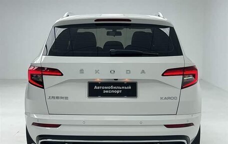 Skoda Karoq I, 2022 год, 1 745 000 рублей, 10 фотография