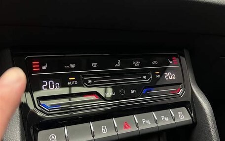 Skoda Karoq I, 2022 год, 1 745 000 рублей, 20 фотография