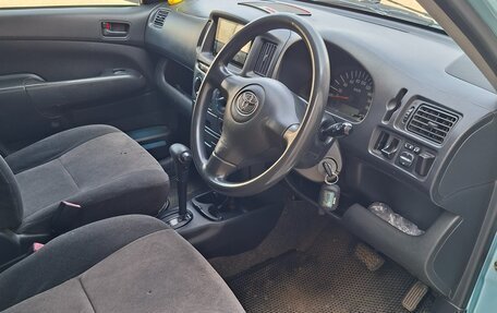 Toyota Probox I, 2005 год, 460 000 рублей, 6 фотография