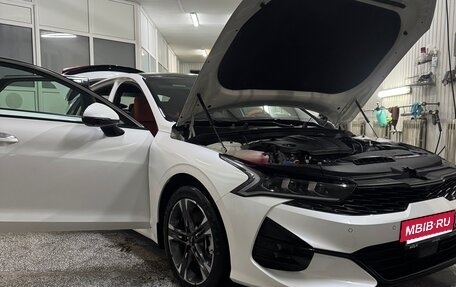 KIA K5, 2022 год, 4 000 000 рублей, 13 фотография