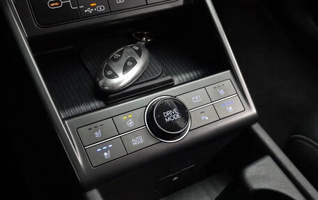 Hyundai Kona, 2023 год, 2 393 000 рублей, 11 фотография