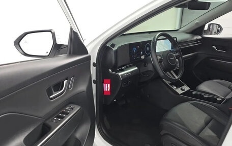 Hyundai Kona, 2023 год, 2 393 000 рублей, 6 фотография
