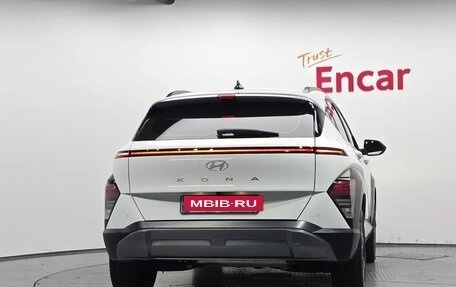 Hyundai Kona, 2023 год, 2 393 000 рублей, 4 фотография
