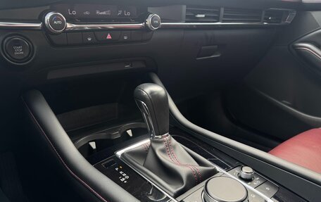 Mazda 3, 2022 год, 2 077 000 рублей, 13 фотография