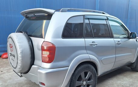 Toyota RAV4, 2005 год, 770 000 рублей, 3 фотография