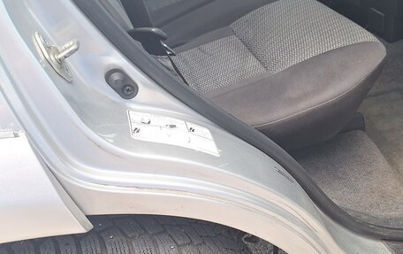 Toyota RAV4, 2005 год, 770 000 рублей, 6 фотография