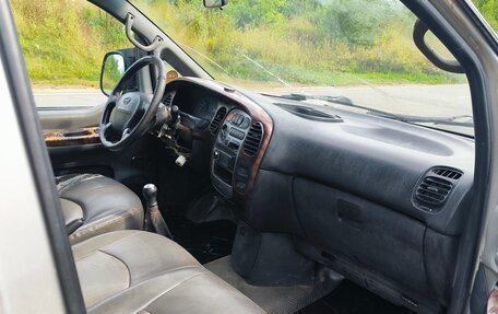 Hyundai Starex I рестайлинг, 2004 год, 365 000 рублей, 5 фотография