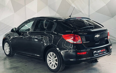 Chevrolet Cruze II, 2013 год, 800 000 рублей, 4 фотография