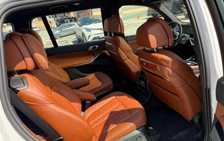 BMW X7, 2025 год, 13 000 000 рублей, 16 фотография
