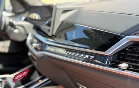 BMW X7, 2025 год, 13 000 000 рублей, 17 фотография