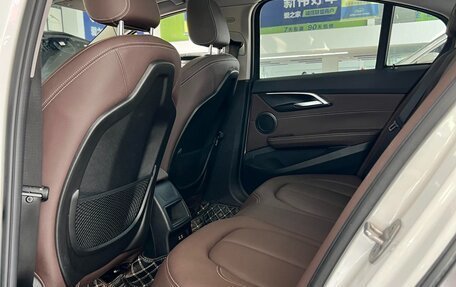 BMW 1 серия, 2020 год, 1 700 000 рублей, 7 фотография