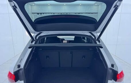 Audi A3, 2023 год, 2 260 000 рублей, 16 фотография