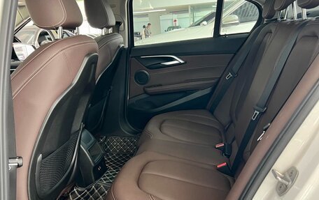 BMW 1 серия, 2020 год, 1 700 000 рублей, 6 фотография